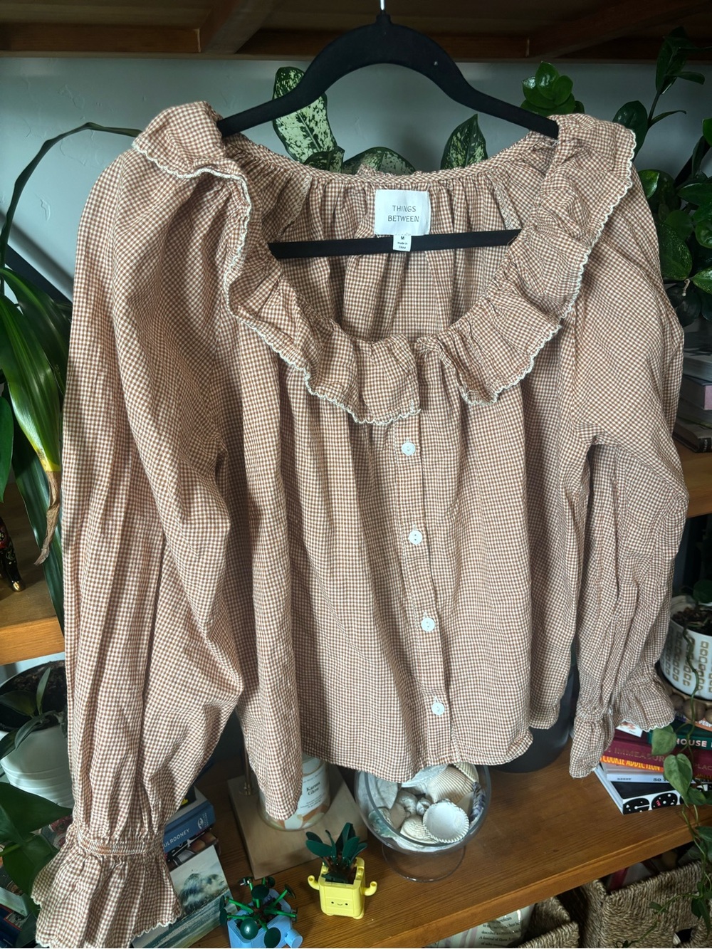 Things Between Teagan Blouse in Almond | Medium - Picture 2 of 7